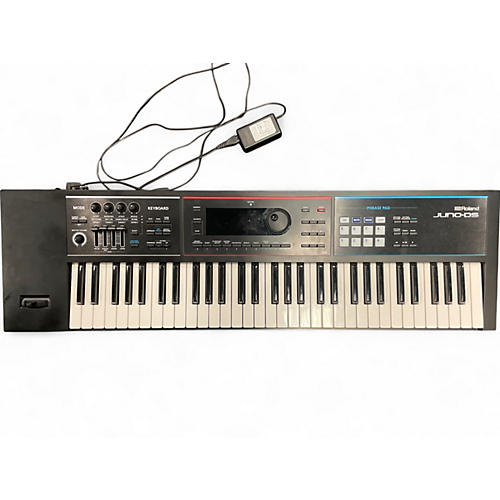 Used Roland juno ds61 Keyboard Workstation