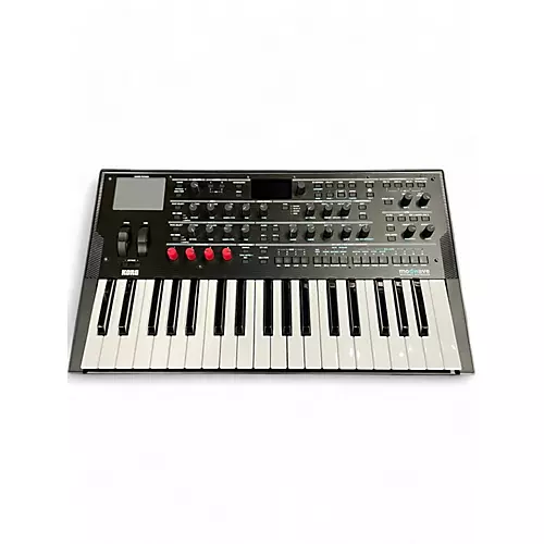 Used KORG Modwave Synthesizer