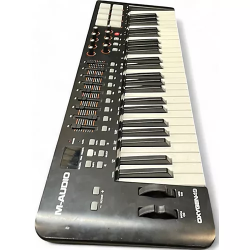 Used M-Audio Oxygen 49 Key MIDI Controller