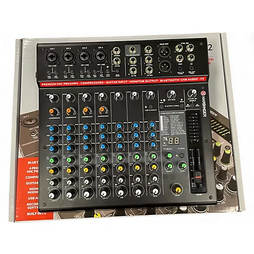 Used Harbinger LX12 Powered Mixer