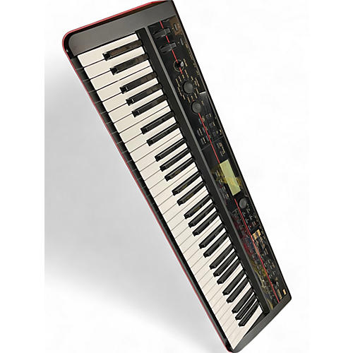 Used KORG Kross 61 Key Keyboard Workstation