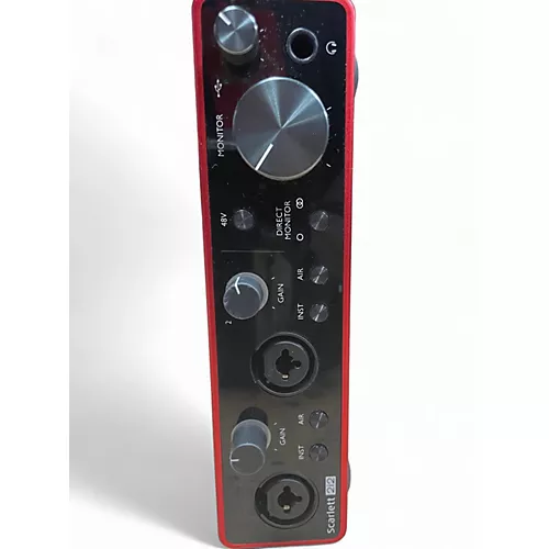 Used Focusrite Scarlett 2i2 Gen 3 Audio Interface
