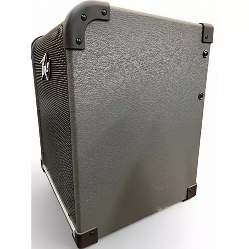 Used Peavey MAX 100 Bass Combo Amp