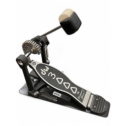 Used DW 3000 Series Single Single Bass Drum Pedal