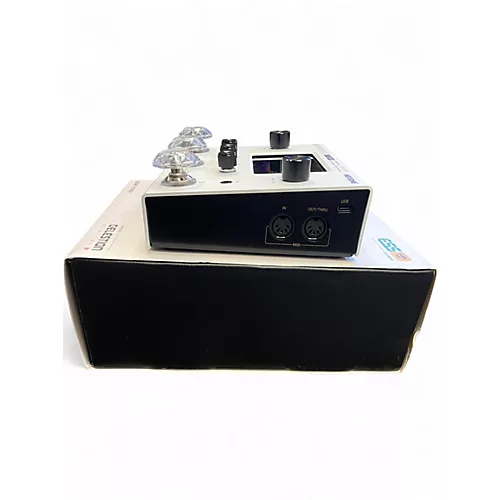 Used Hotone Effects AMPERO II STOMP Effect Processor