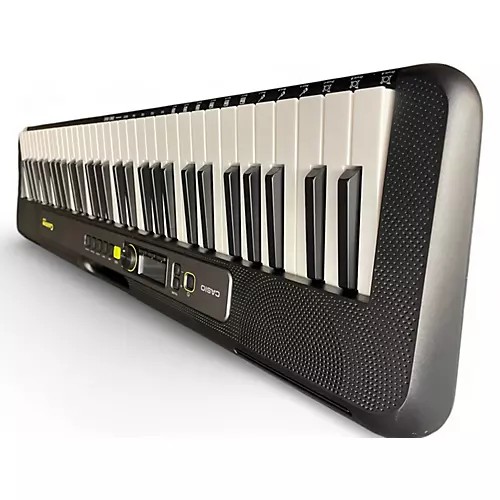 Used Casio LK-S250 Digital Piano