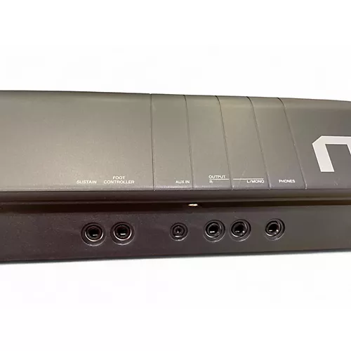 Used Yamaha MX88BK Synthesizer