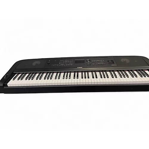 Used Yamaha DGX670 Digital Piano