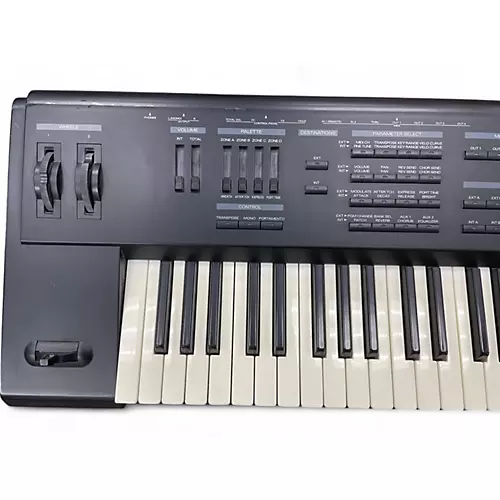 Used Roland A-70 Arranger Keyboard
