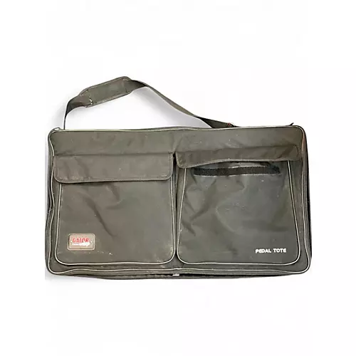 Used Gator GPT-PRO-PWR Pedal Board