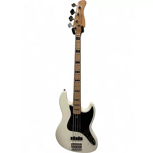 Used Sire Marcus Miller V7 Alder White Electric Bass Guitar White