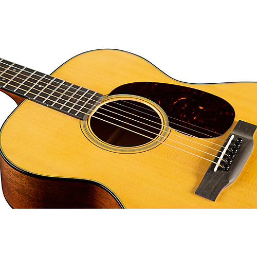 Martin Standard Series 000-18 Auditorium Acoustic Guitar