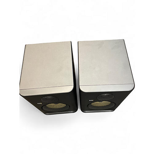 Used KRK RP5 ROKIT GEN 5  PAIR Powered Monitor