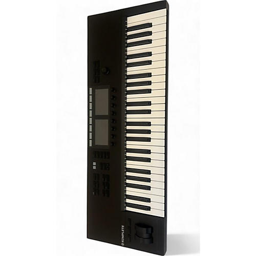 Used Komplete kontrol s49 mk2 Keyboard Workstation