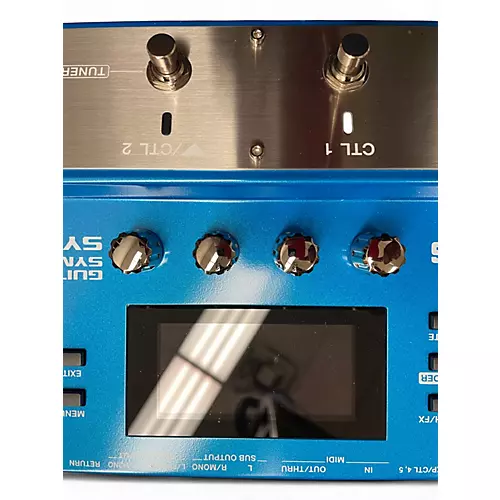 Used BOSS SY300 Guitar Synthesizer Effect Pedal