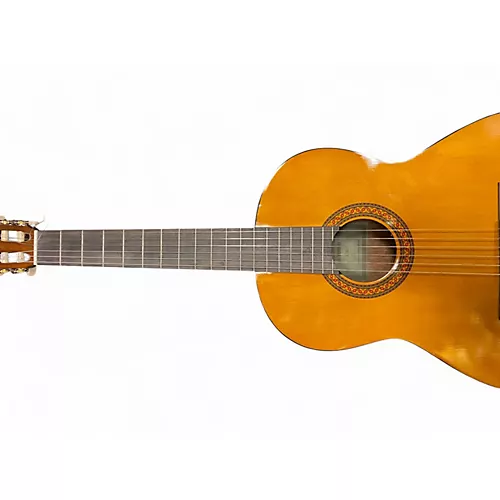 Used Yamaha C40 Natural Classical Acoustic Guitar Natural