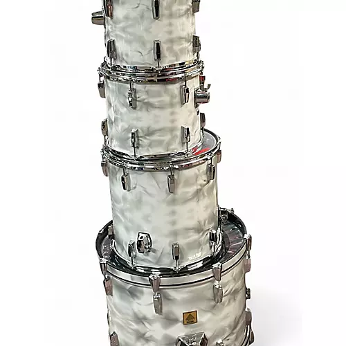 Used Yamaha 4 Piece power V Pearl White Drum Kit Pearl White