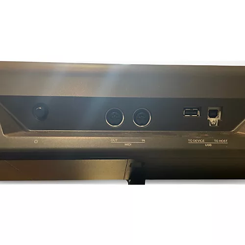 Used Yamaha MX88 Synthesizer