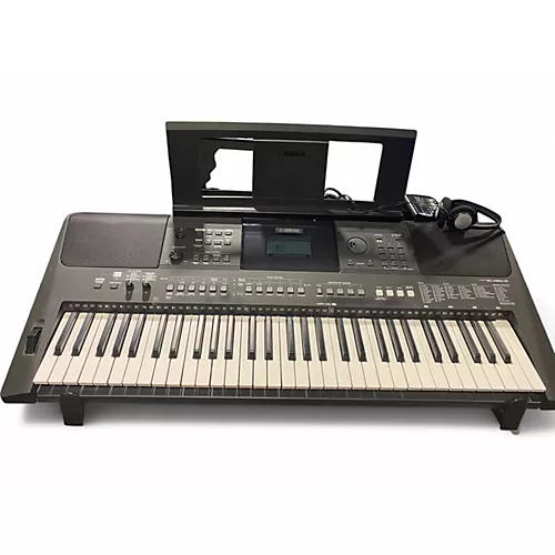 Used Yamaha PSRE463 61 key Portable Keyboard