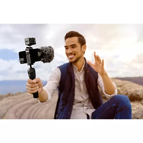 RODE Vlogger Kit for iOS Devices - Includes Tripod, MicroLED Light, VideoMic ME-L and Accessories