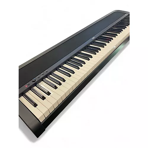 Used KORG B2 Portable Keyboard