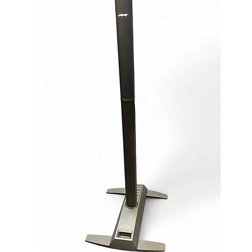 Used Bose L1 Model II with sub Powered Speaker