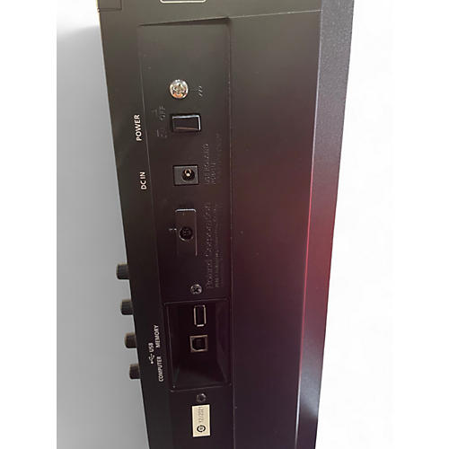 Used Roland JUNO DS88 Synthesizer