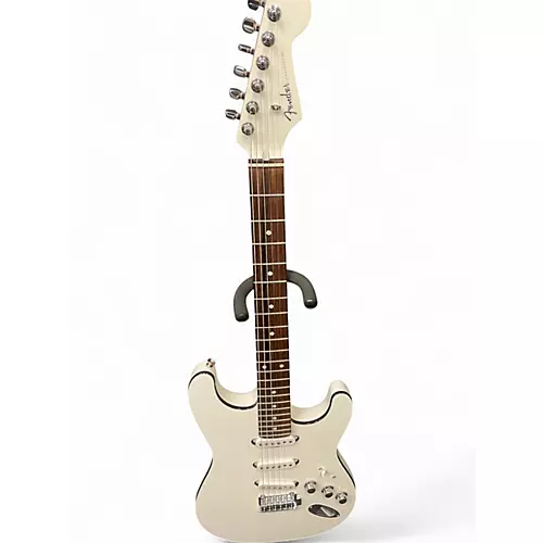 Used Fender AERODYNE STRATOCASTER Bright White Solid Body Electric Guitar Bright White