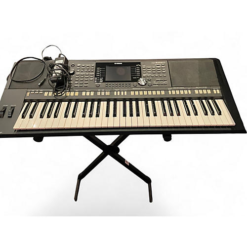 Used Yamaha PSR S950 Keyboard Workstation