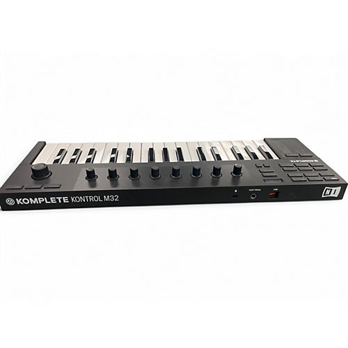 Used Native Instruments Komplete Kontrol M32 MIDI Controller