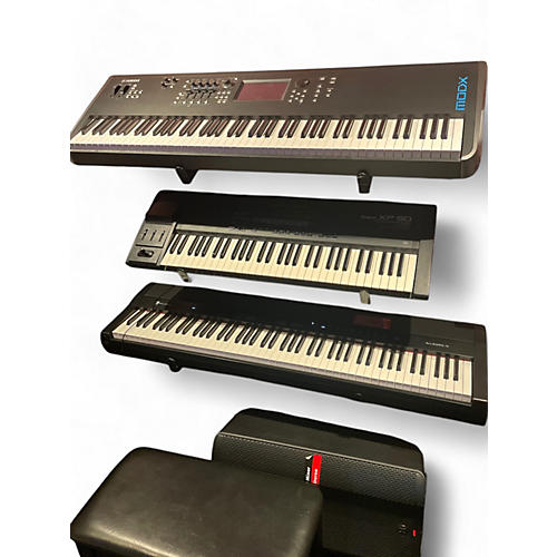 Used Roland FA08 Keyboard Workstation