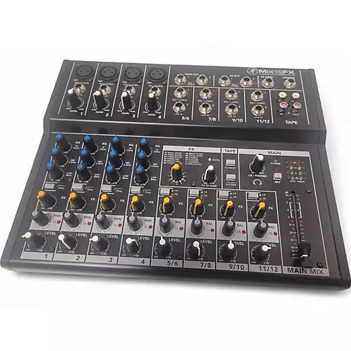 Used Mackie mix 12 fx Powered Mixer