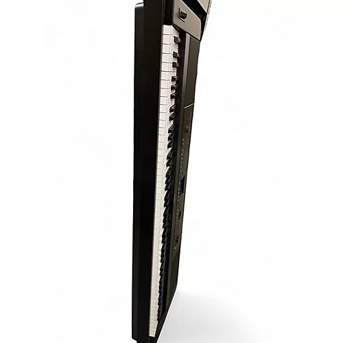 Used Yamaha DGX660 Portable Keyboard