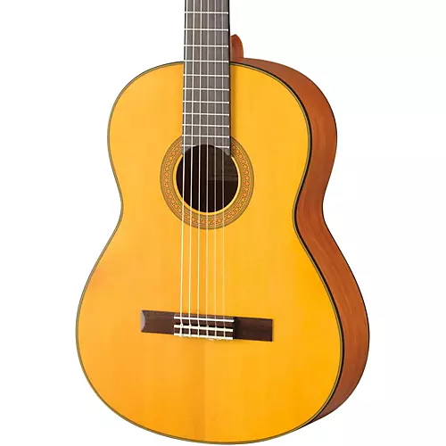 Yamaha CG122 Classical Guitar Spruce