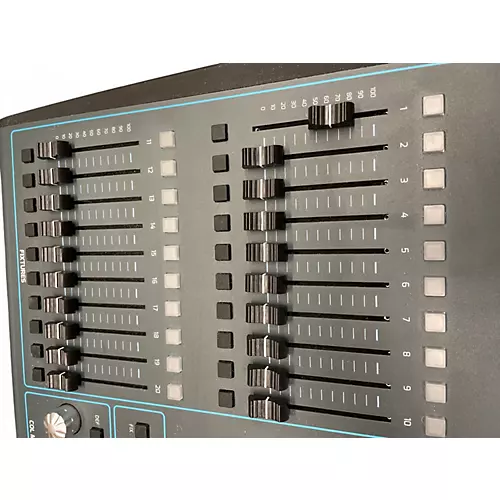 Used Chamsys QUICKQ 20 Lighting Controller