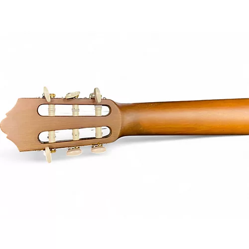 Used Yamaha C40 Natural Classical Acoustic Guitar Natural