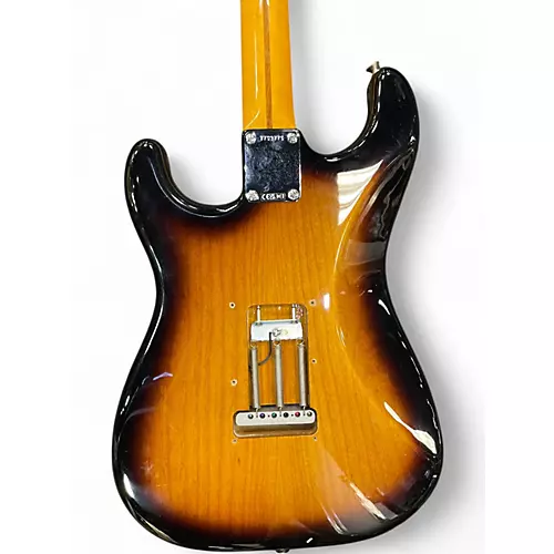 Used 2024 Fender 70th Anniversary 1954 STRATOCASTER AMERICAN VINTAGE II 2 Color Sunburst Solid Body Electric Guitar 2 Color Sunburst