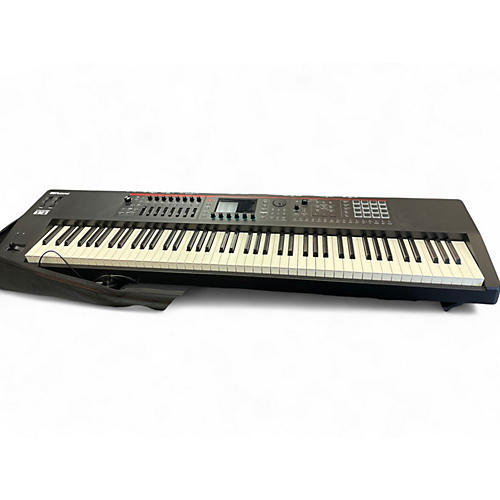 Used Roland Fantom 08 Keyboard Workstation