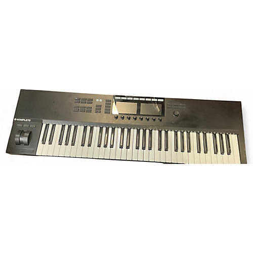 Used Native Instruments Komplete Kontrol S61 MK2 MIDI Controller