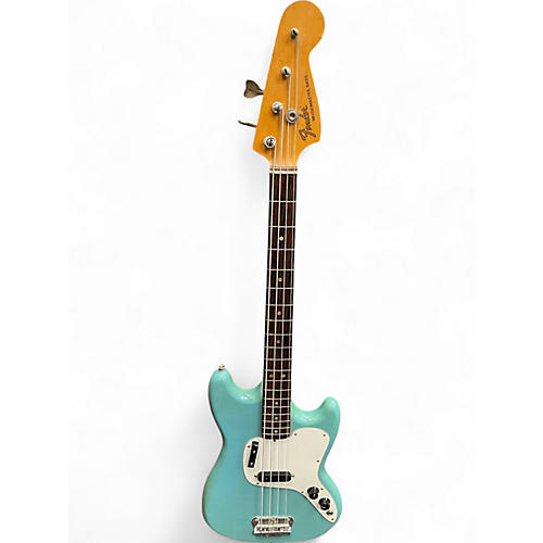 Vintage 1975 Fender MusicMaster Daphne Blue Electric Bass Guitar Daphne Blue