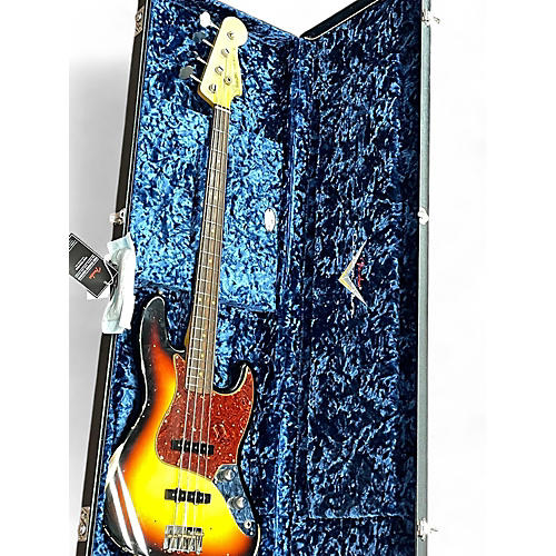 Used 2022 Fender Custom Shop 62 J Bass Relic 3 Color Sunburst Electric Bass Guitar 3 Color Sunburst