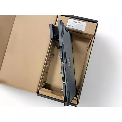 Used Zoom G3XN Effect Processor