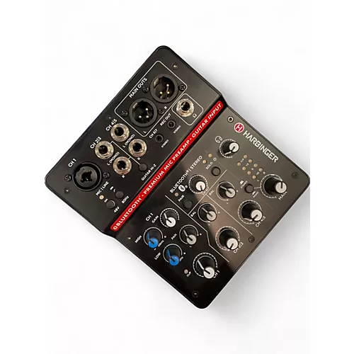 Used Harbinger LV7 Powered Mixer