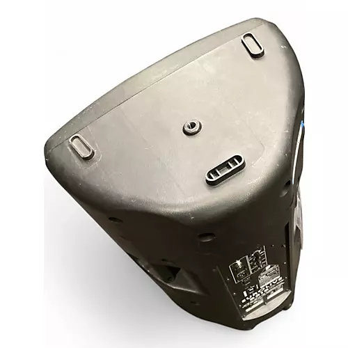 Used Behringer EUROLIVE B215D Powered Speaker