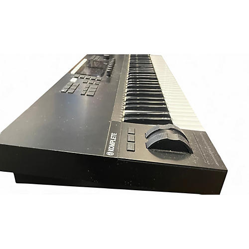 Used Native Instruments Komplete Kontrol S61 MK2 MIDI Controller