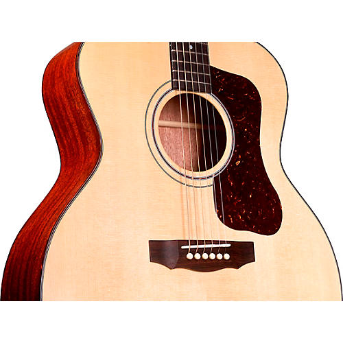 Guild F-40 Traditional Jumbo Acoustic Guitar Natural