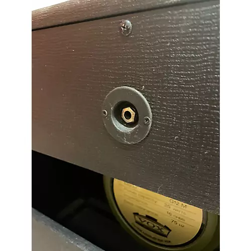 Used VOX V112NT Guitar Cabinet