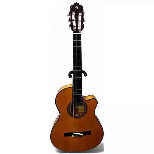 Used Alhambra 7FCCTE1 Natural Classical Acoustic Electric Guitar Natural