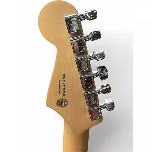 Used Fender Player Stratocaster 2 Color Sunburst Solid Body Electric Guitar 2 Color Sunburst