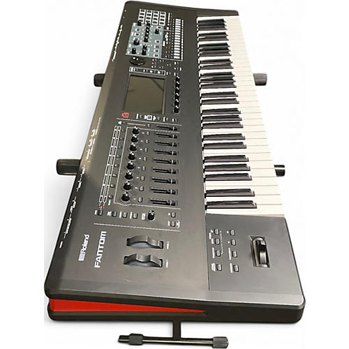 Used Roland Fantom 6 Keyboard Workstation
